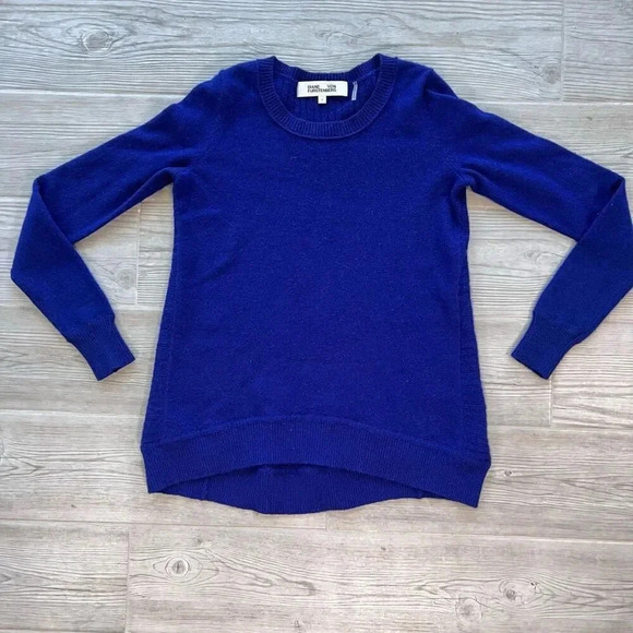 Diane‎ Von Furstenberg Women's Blue Ribed Crew Neck Pullover Sweater Size P - Picture 1 of 6